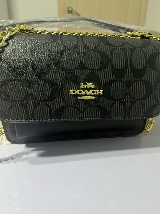 продаю сумочку coach новая срочноооо