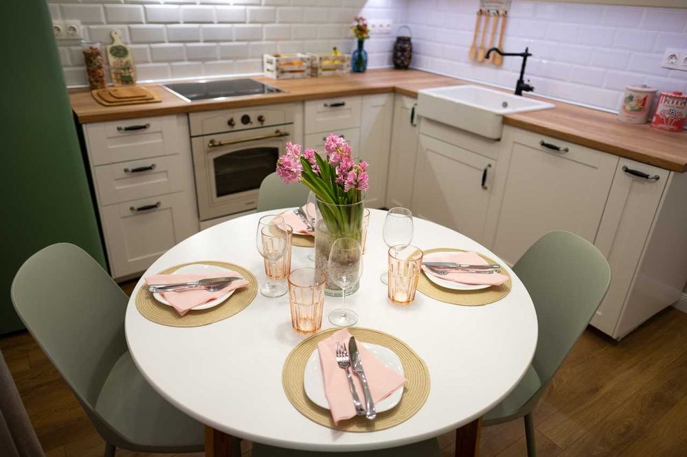 Дава се под наем Двустаен апартамент в София, Яворов - 75 кв.м за 800 € - Снимка #2