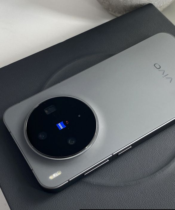 Vivo X300 (продам/обмен)