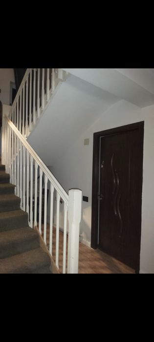 Vând balustrada scari