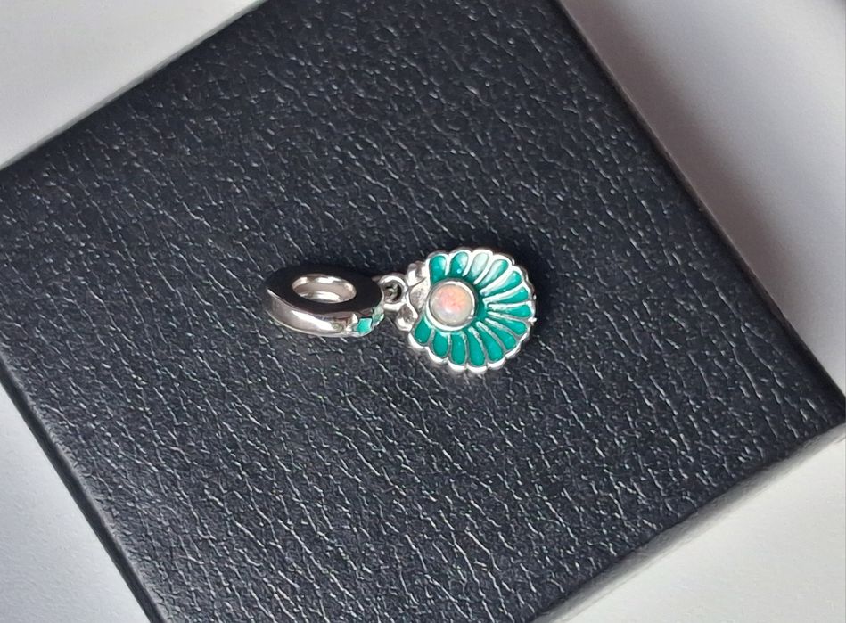 Pandantiv S925, scoică luminoasă