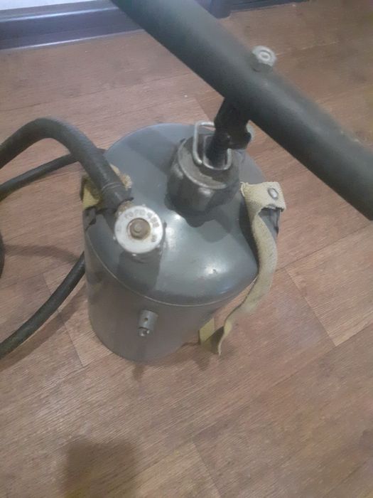 Продам садовый опрыскиватель