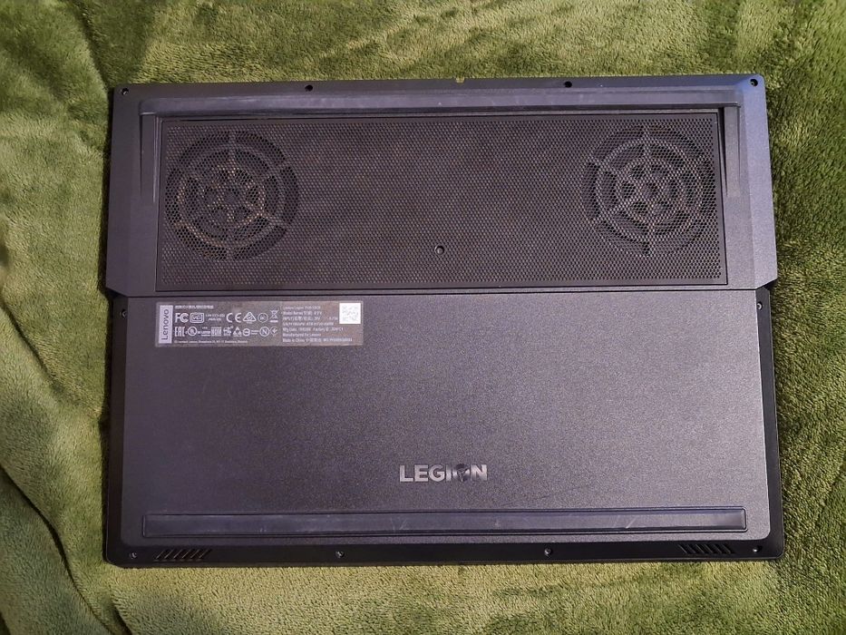 Laptop Gaming Lenovo Legion Y530-15ICH