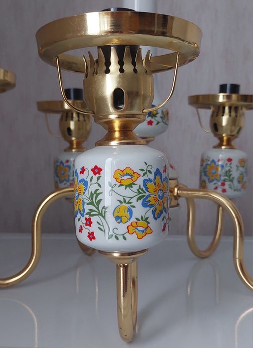Люстра винтаж фарфоровая ( производство Польша )