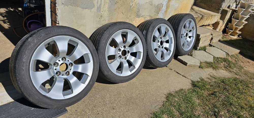 Джанти 17'' с летни гуми 225/45/17.