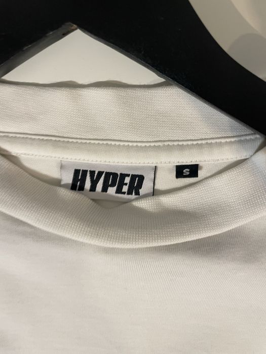 Тениски:Hypercloting