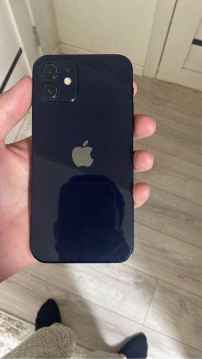 Обменяю Iphone 12