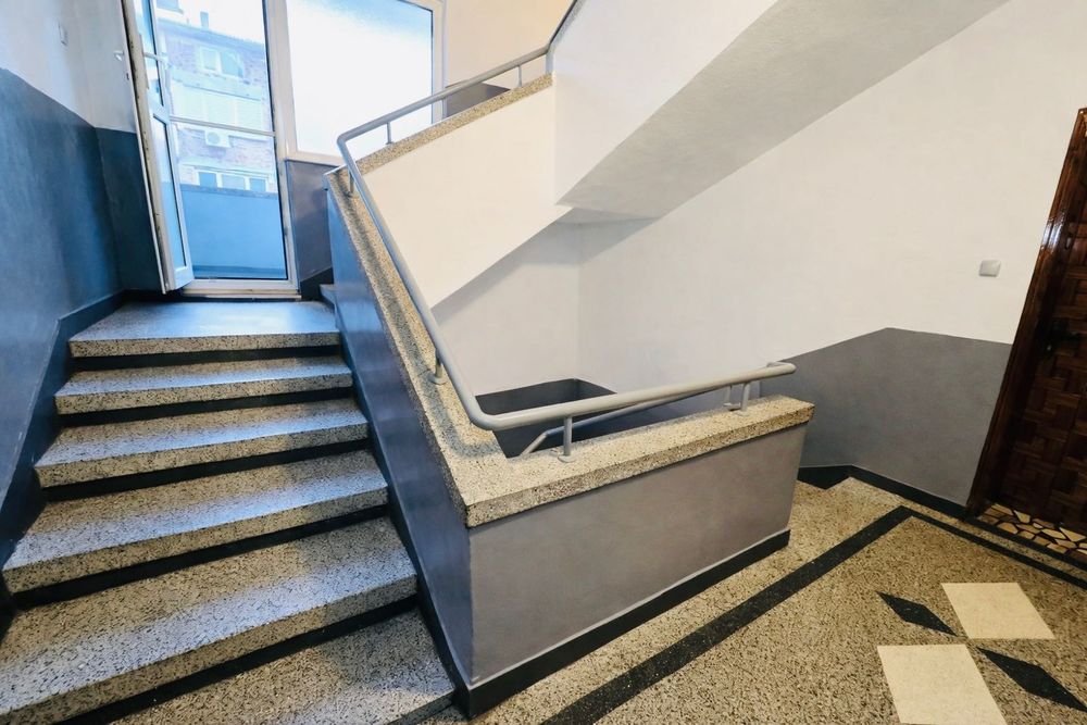 Продава се Тристаен апартамент в Асеновград - 103 кв.м за 634 €/кв.м - Снимка #17