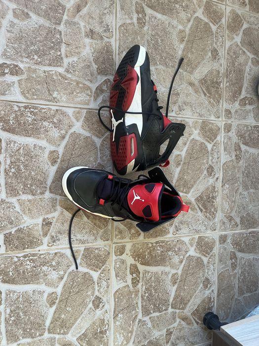 Adidasi Jordan originali, marime 42,5
