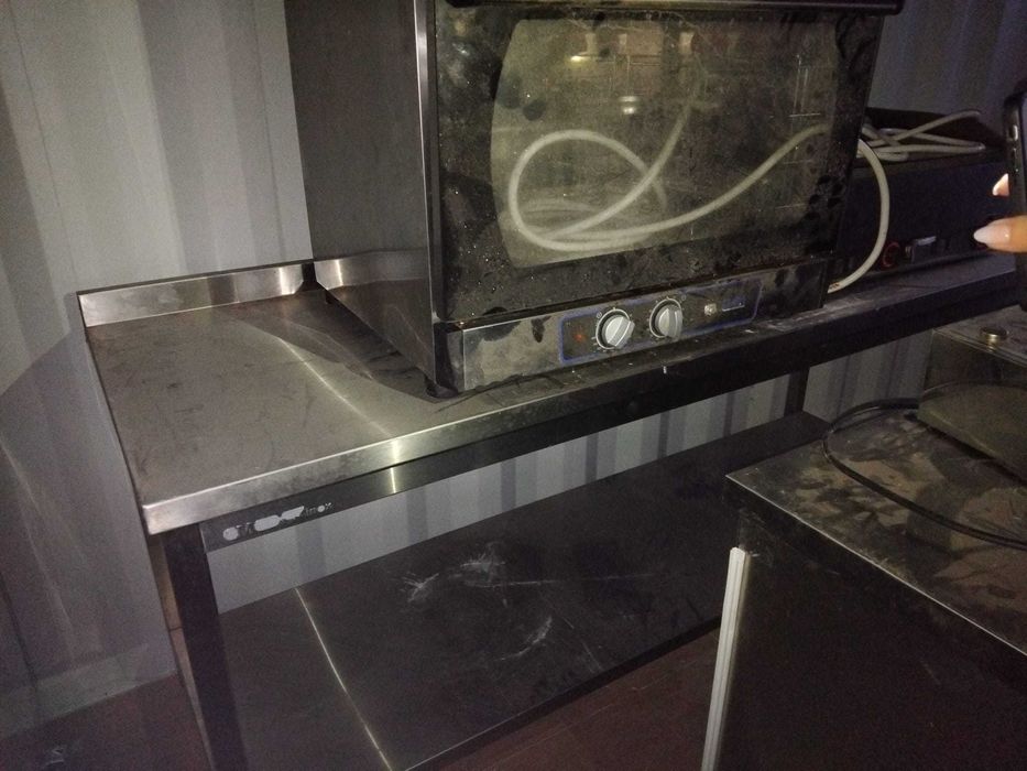 Vand mese inox si utilaje bucatarie horeca aproape noi
