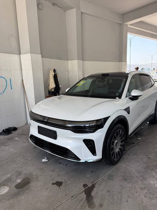 Zeekr 7x.Srochna
715tali
Seriy salon
2026- yil
57500$