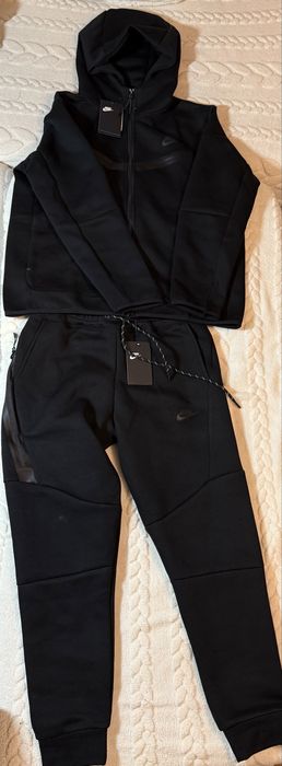 Nike tech fleece юношески размер М