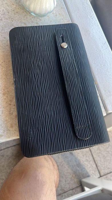 Оригинальный кошелек Louis Vuitton Epi Leather Organizer
