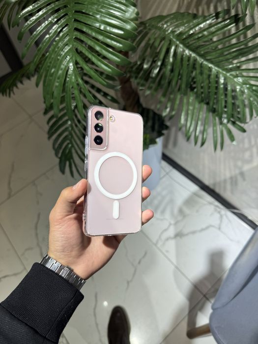 Samsung S22 (8/256gb) Gold идеал