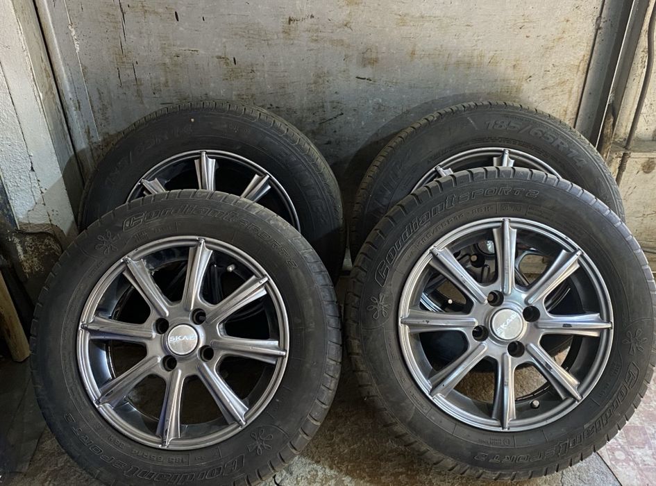 Диски SKAD с резиной r14  4x98
