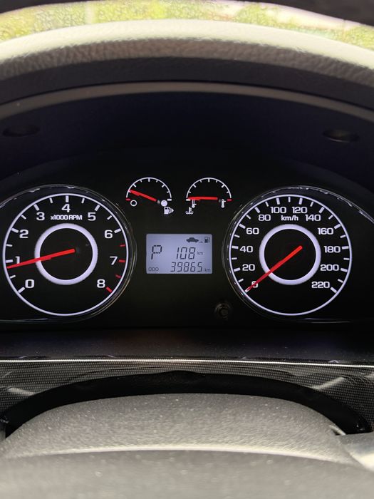 Gentra Avtomat 3 pazitsa full Jentra 2023 yil Oq rang tayyor moshina
