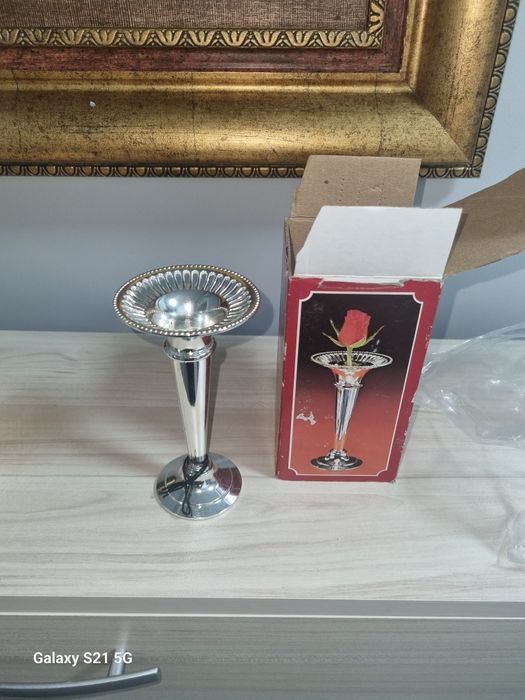 Свещтник метален-вазичка