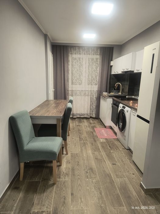 Apartament 1 camera cu loc de parcare,  de închiriat