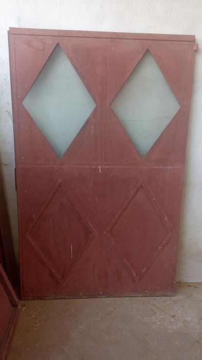 Метални врати за гараж