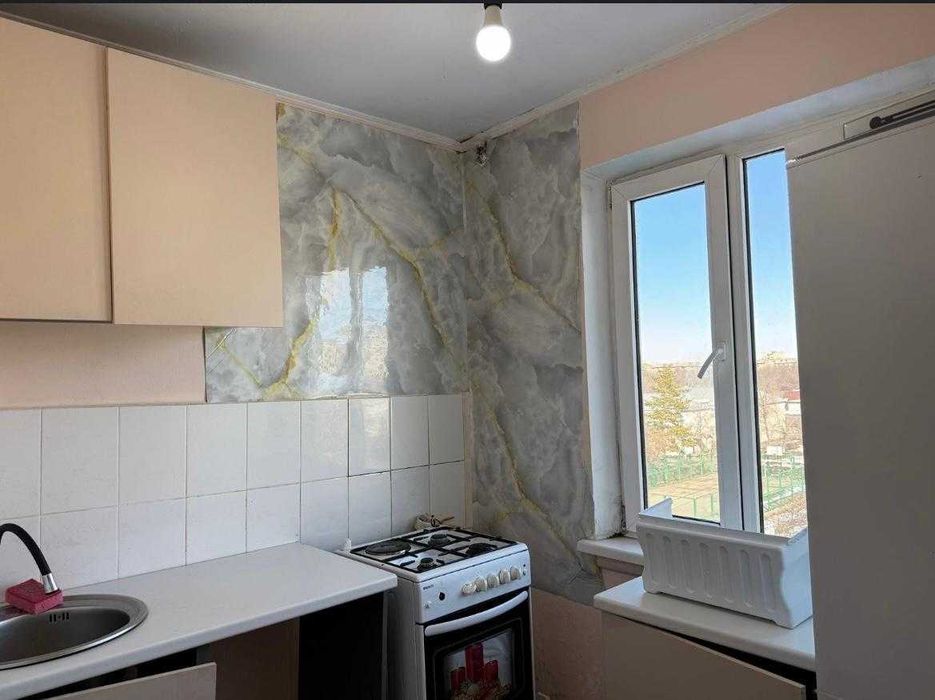 Сдам 2 комнатную квартиру