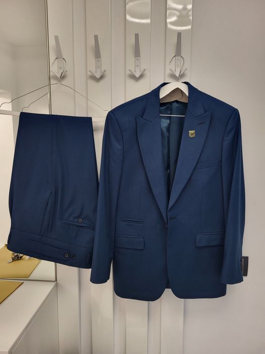 Costum 3 piese 80% REDUCERE