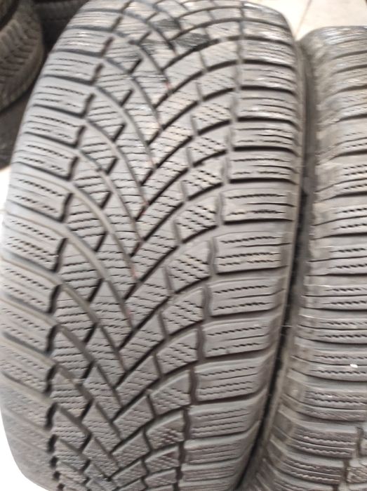 215/55/17 Bridgestone