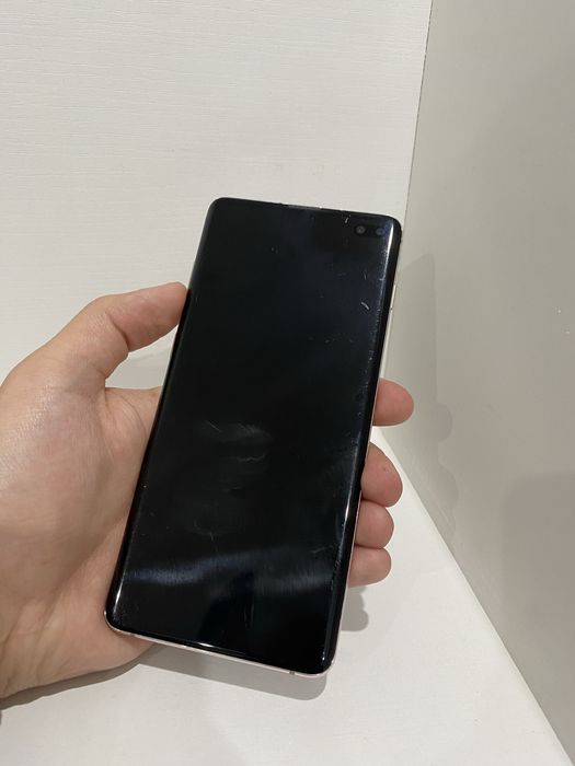 Samsung S10+ Белый