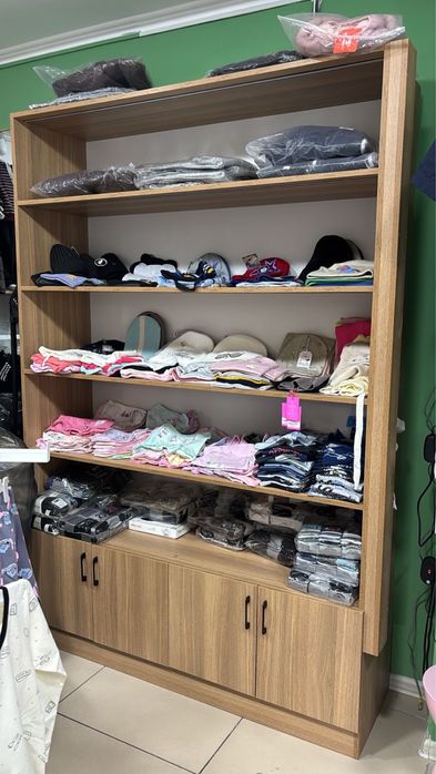 Стеллаж для одежды