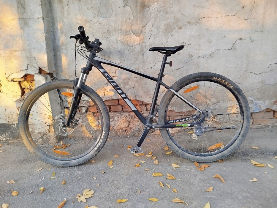 Продам велосипед Giant