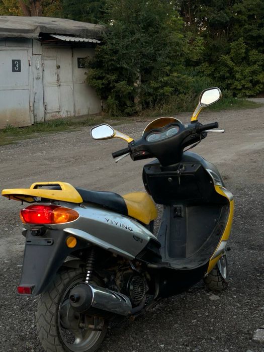 скутер 150 кубов