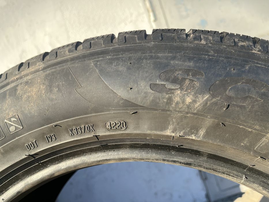 4 бр. зимни 235/60/18 Pirelli DOT 4220  5-6 mm