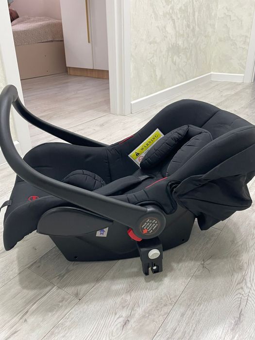 Коляска с гаранти