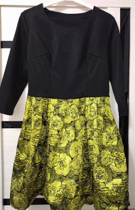 Платье новое на скидки 100тыс