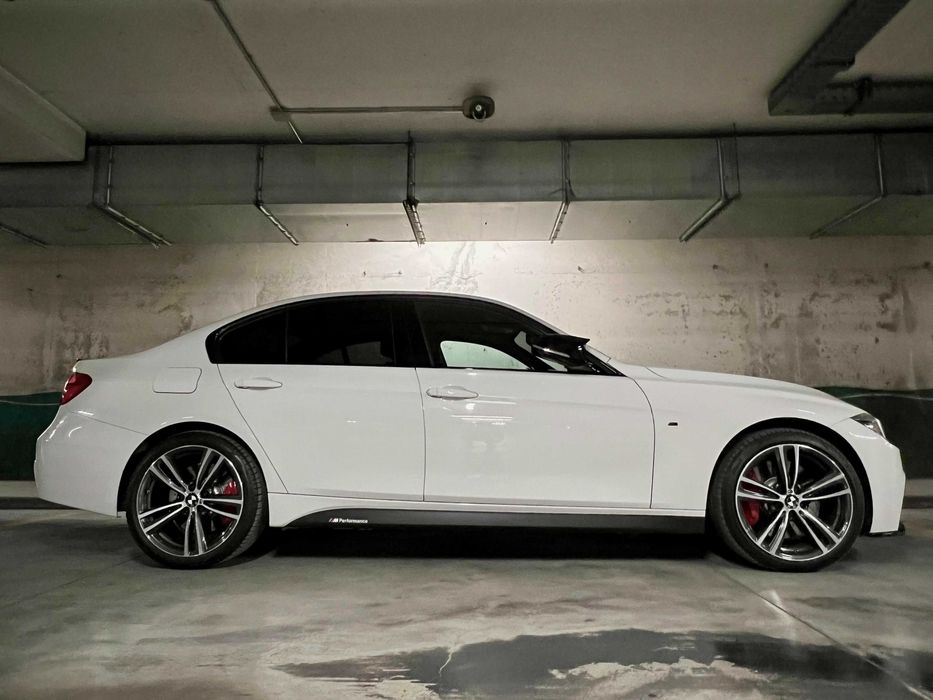 BMW 320 LCI XDrive B47