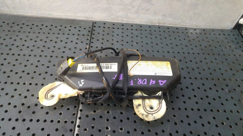 Airbag scaun dreapta fata audi a4 b5 8d 8l0880242a