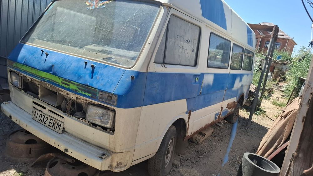 Продам Фольсваген на запчасти,не на ходу