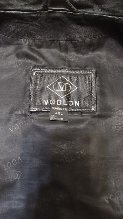 Кожаные куртка пиджак.