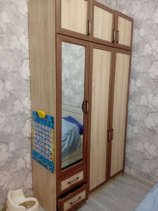 Продам шкаф для одежды