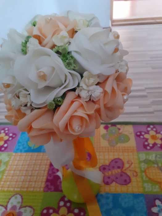 Buchet de mireasă sau nașă