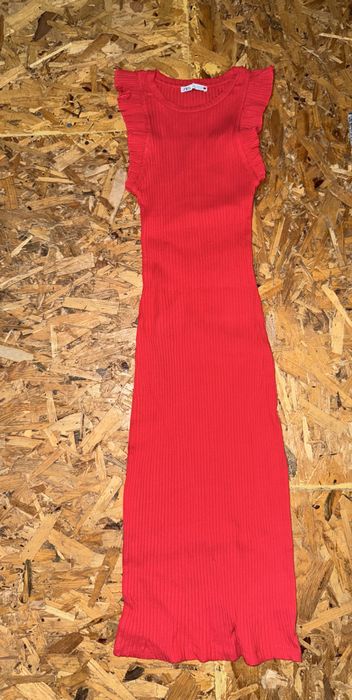 Рокля по тялото на ZARA