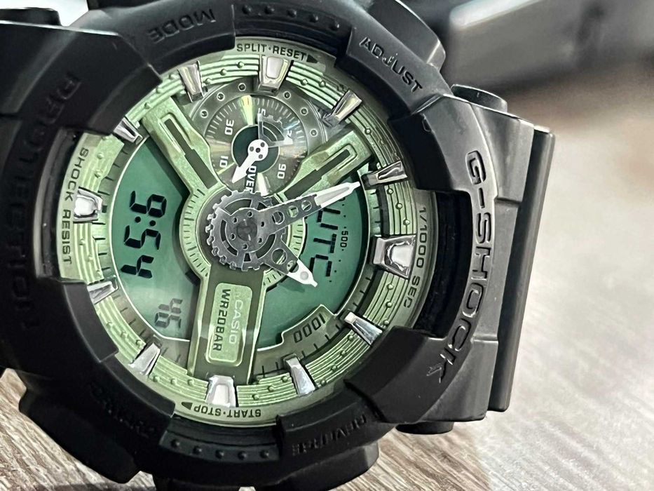 Часовник  Casio G-SHOCK GA-110CD