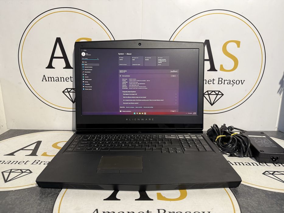 Laptop Gaming Alienware M17 R4 i7 16Gb Ram GTX 1070 8Gb