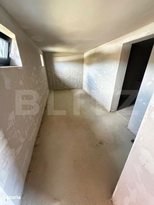 Casa Chinteni, individuala, cu demisol 500 mp teren