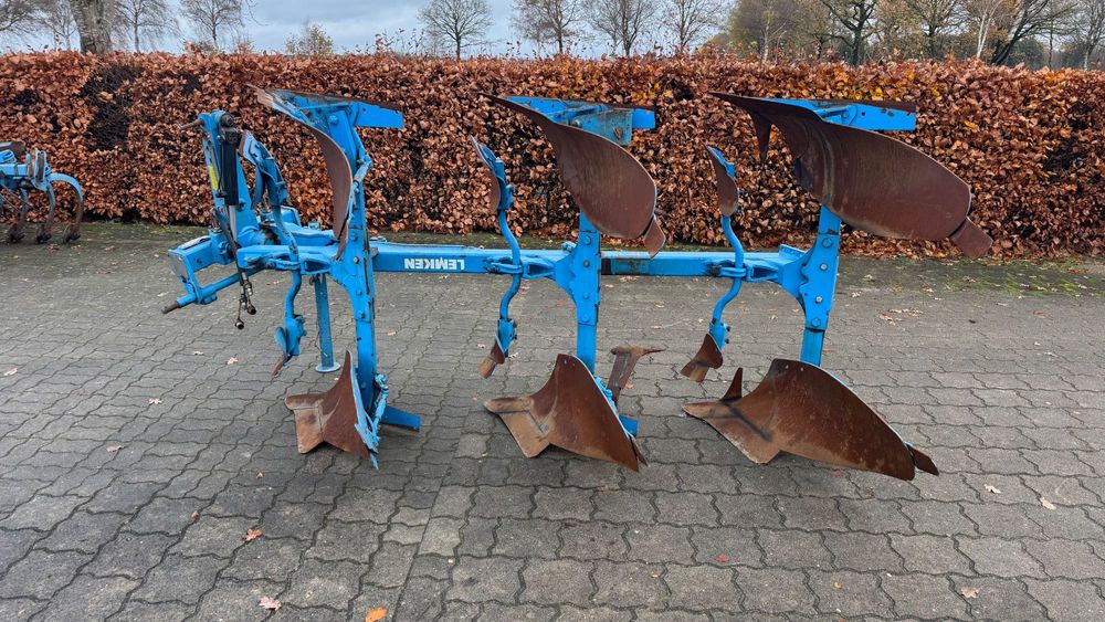 Lemken Opal 110 Claas Arion, Case Puma, John Deere