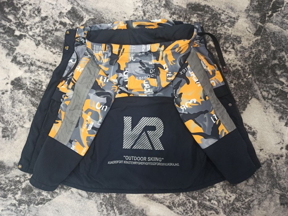 Куртка осенняя на мальчика