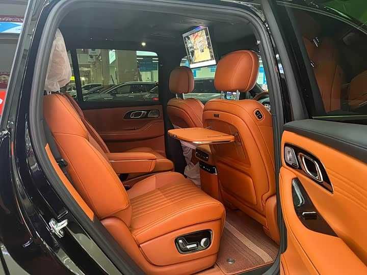 Geely Galaxy M9 2025 — 230 km 2WD Explorer Edition