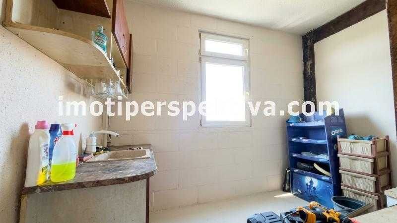 Продава се Двустаен апартамент в Пловдив, Кючук Париж - 60 кв.м за 1200 €/кв.м - Снимка #3