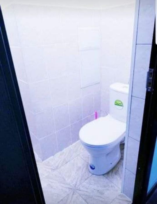 Продается 3/5/5 Новостройка Метро Ташкент 2-км Срочно!!!