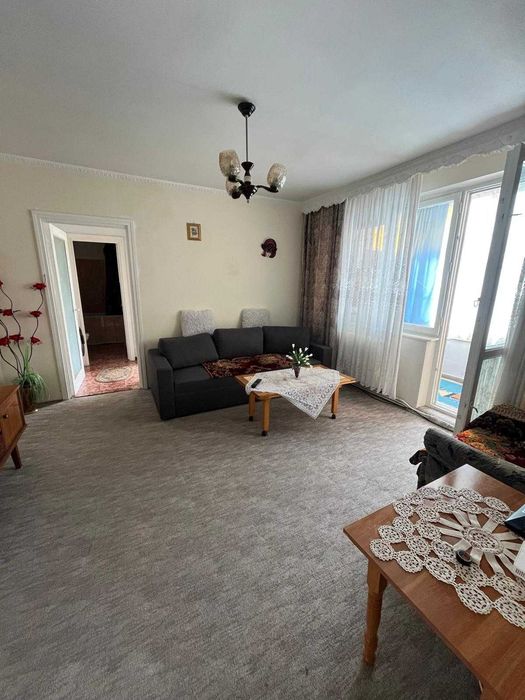 apartament de inchiriat