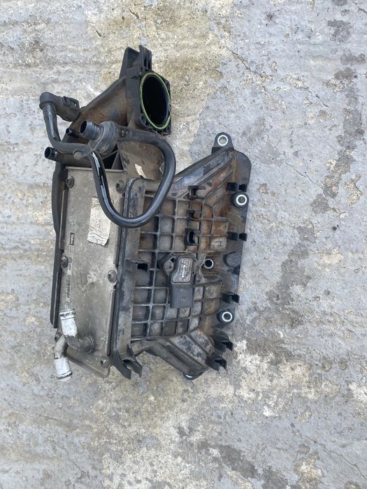 Всмукателен колектор за 1.4tfsi VW Golf 6, Audi A3